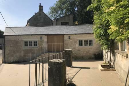 Skittles - Charming One Bedroom Apartment - Parking - Easy Access To Bath Бокс Экстерьер фото